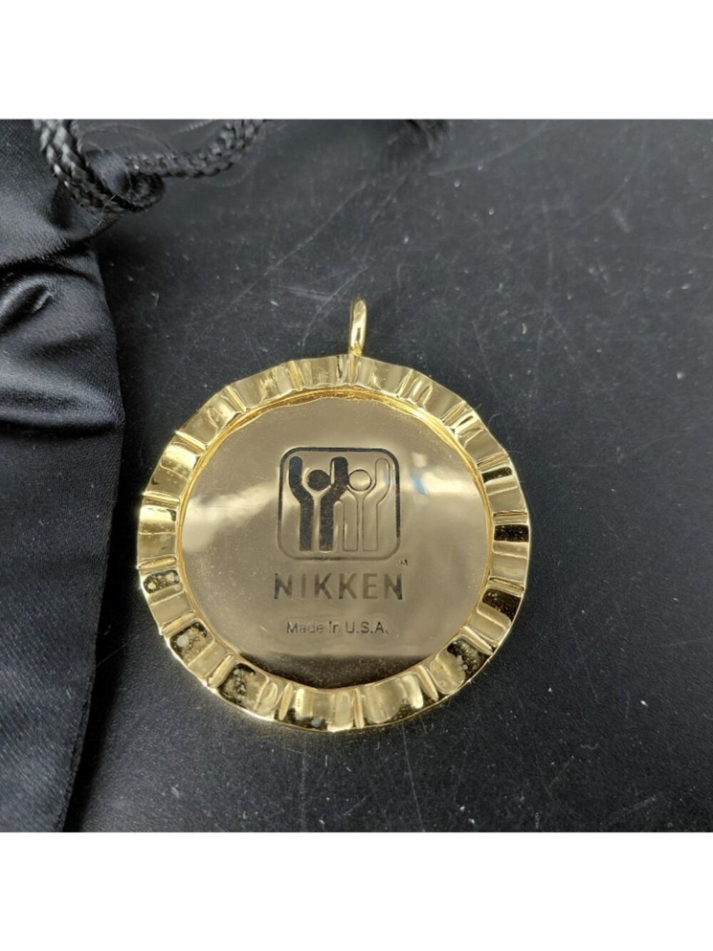 Nikken Gold Tone Round Pendant Logo Medallion Necklace Charm Jewelry USA - Picture 2 of 6